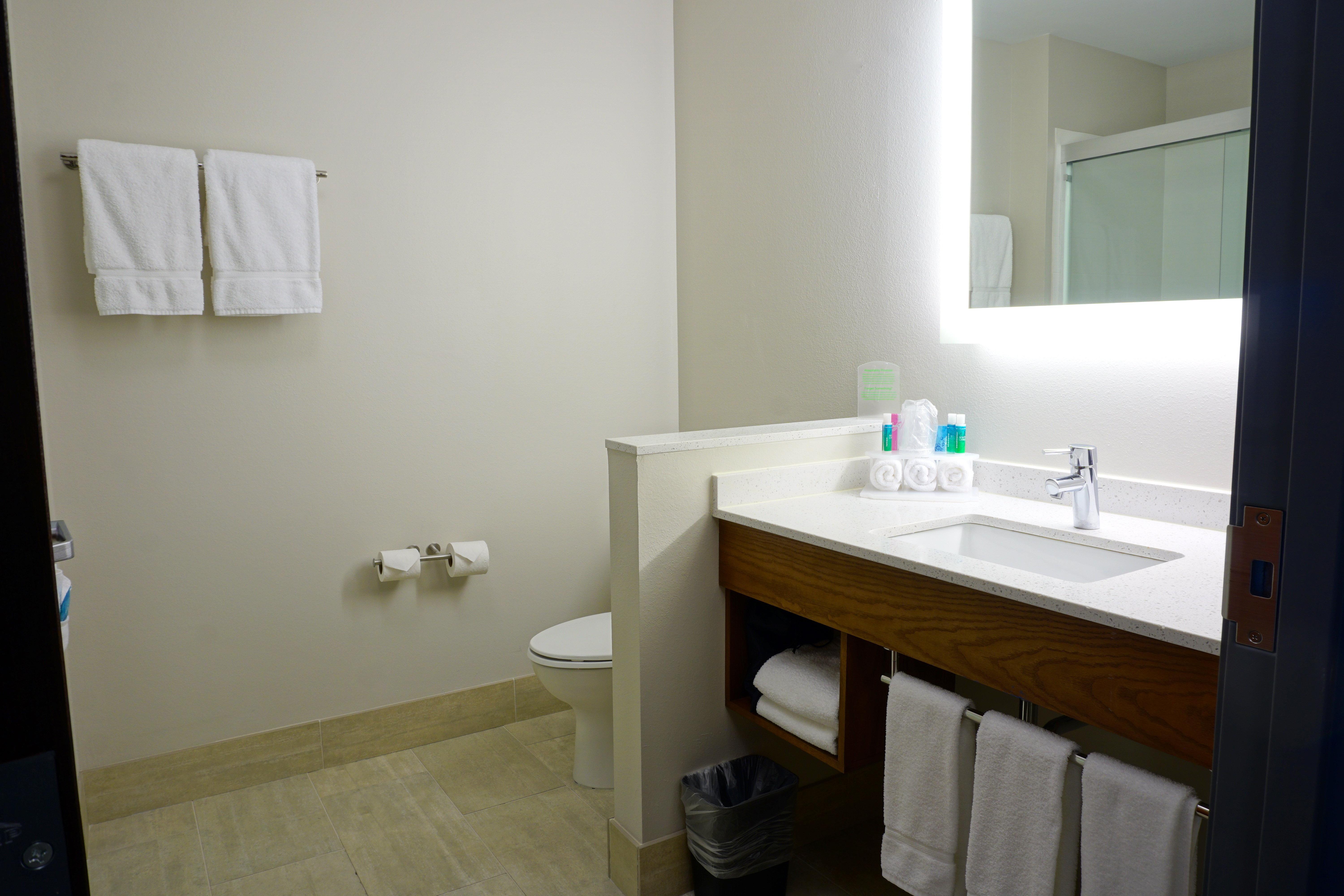Holiday Inn Express & Suites Omaha - Millard Area By Ihg Экстерьер фото