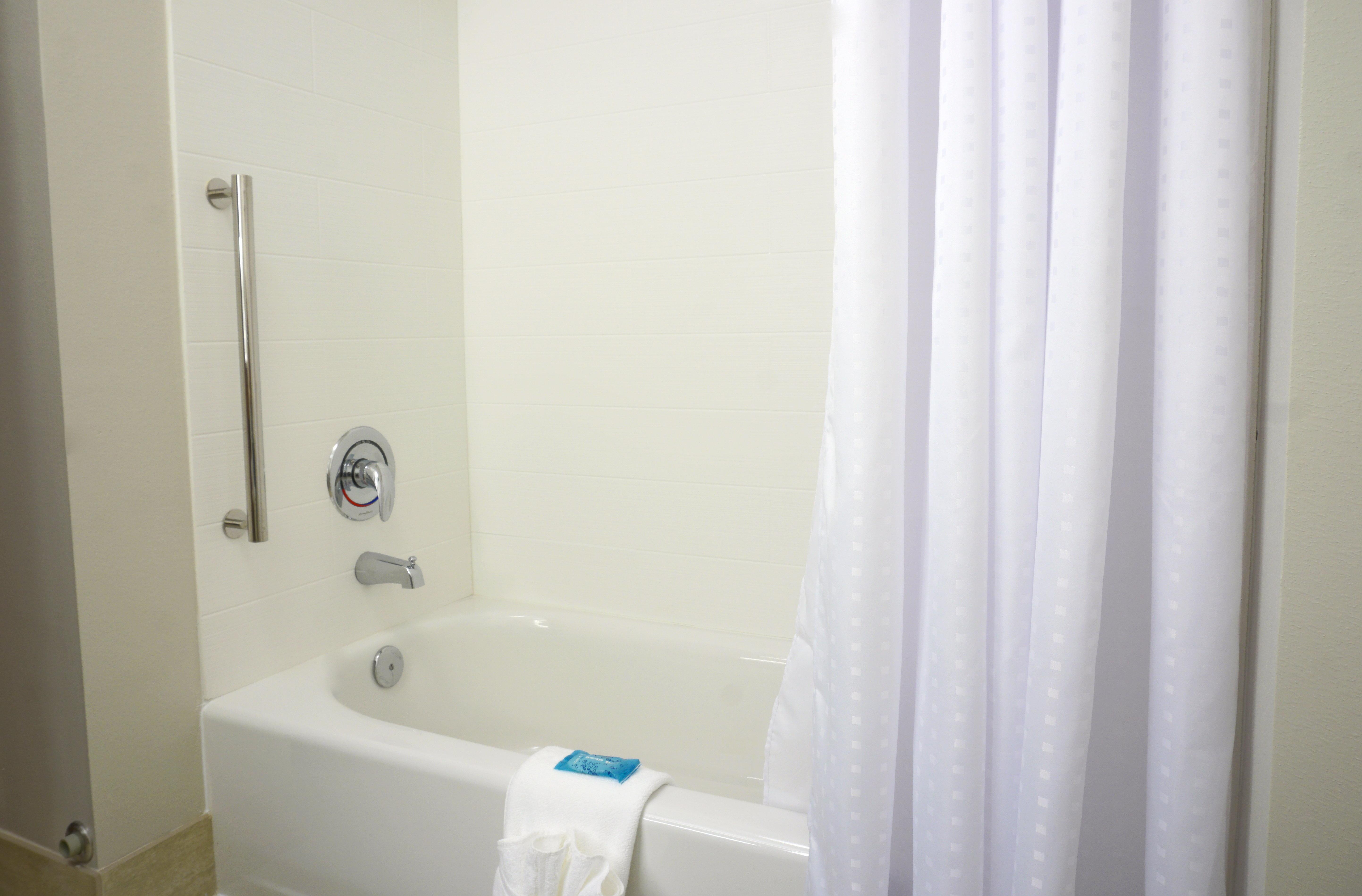 Holiday Inn Express & Suites Omaha - Millard Area By Ihg Экстерьер фото