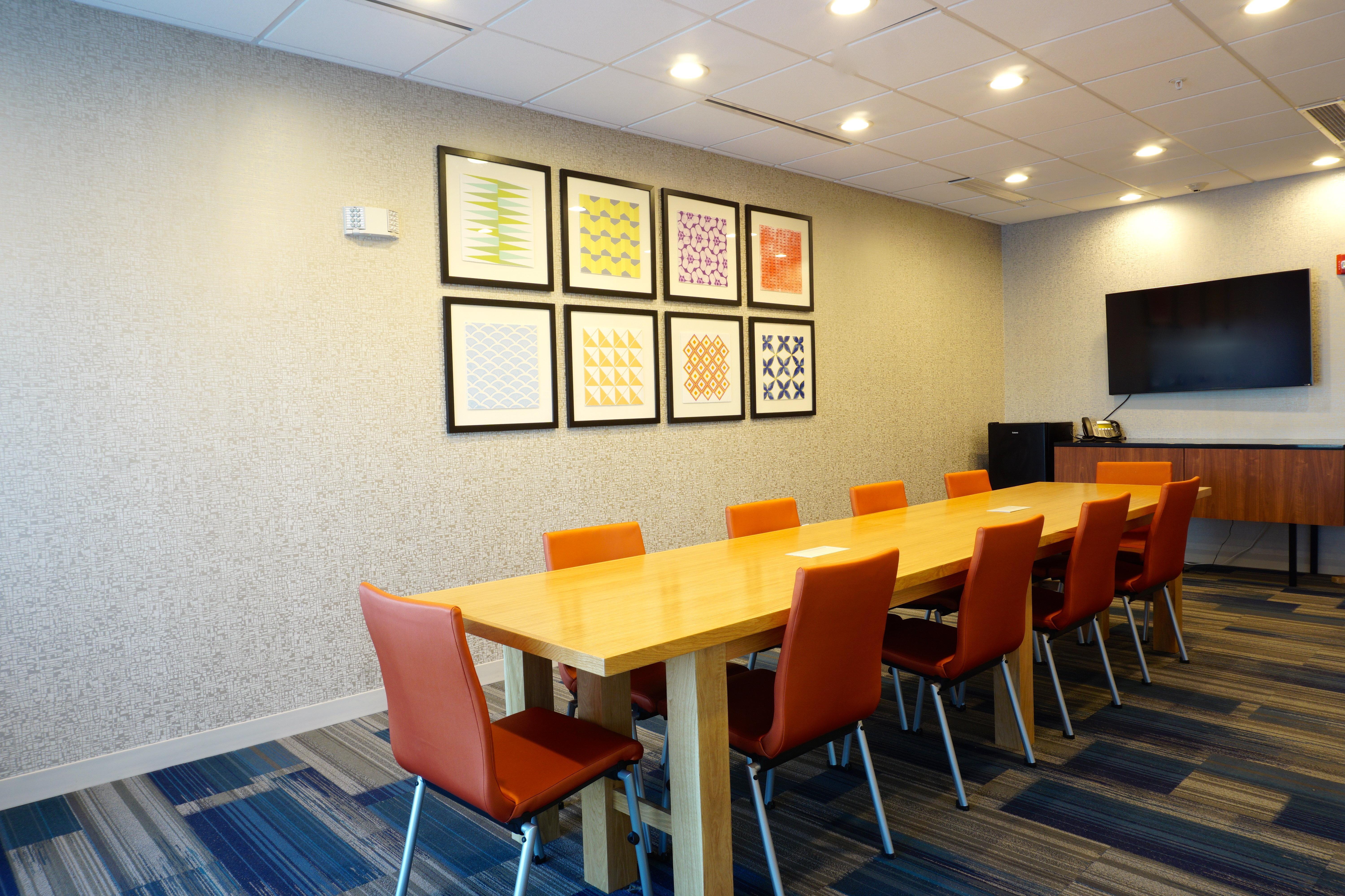 Holiday Inn Express & Suites Omaha - Millard Area By Ihg Экстерьер фото